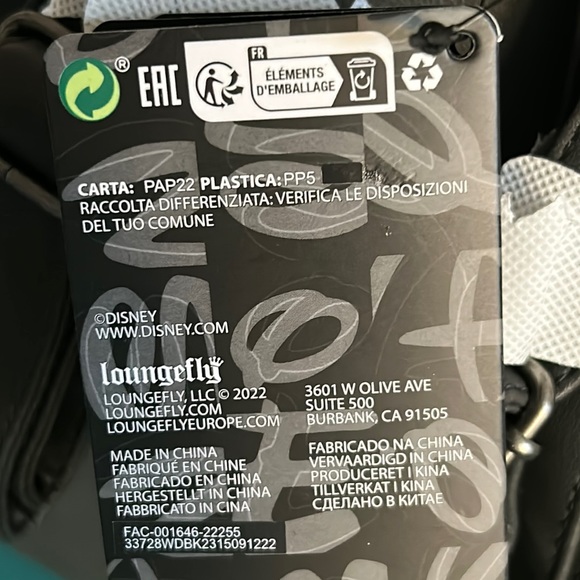 Gift Ready New Loungefly Disney’s Favorite Villains Vegan Leather Mini Backpack - Picture 10 of 12